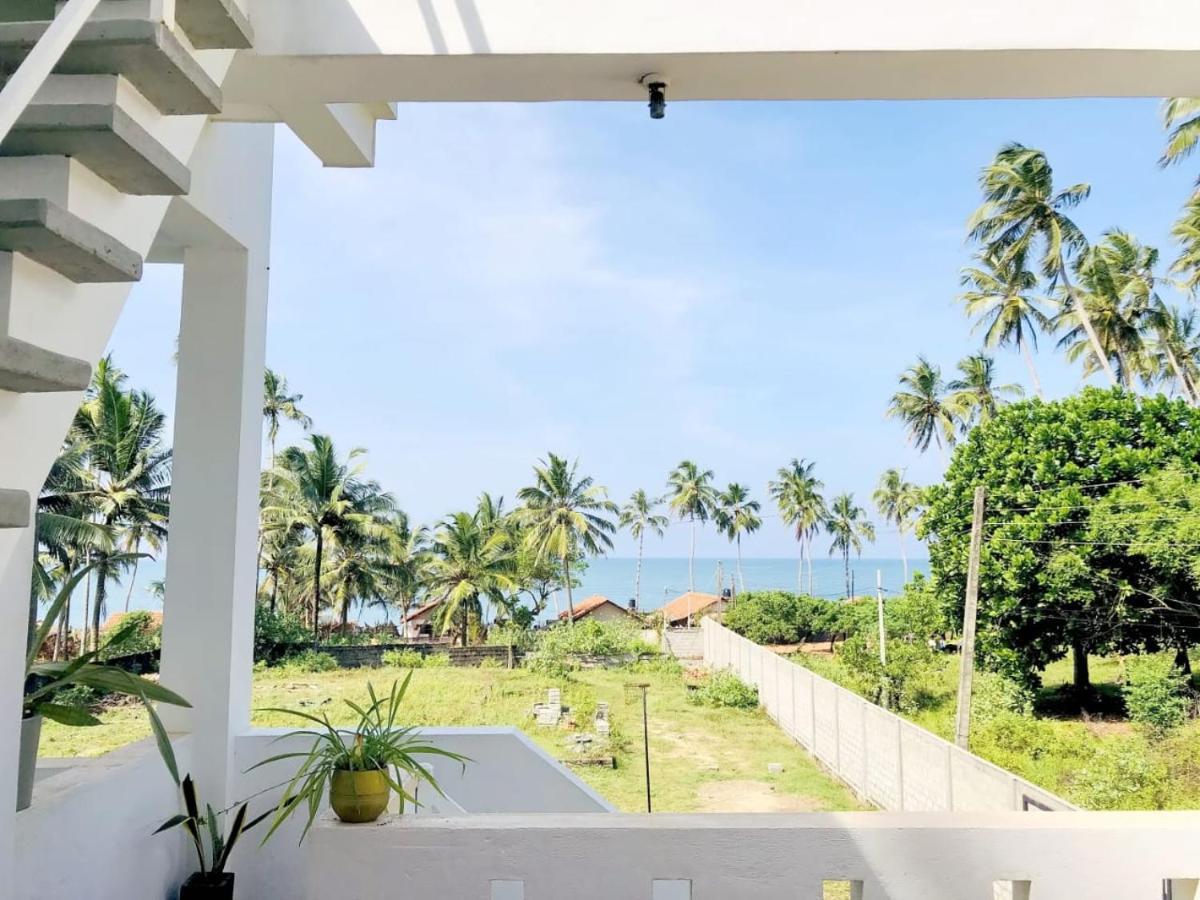 Ayona Beach Villa Katuneriya Экстерьер фото