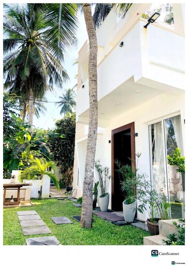 Ayona Beach Villa Katuneriya Экстерьер фото