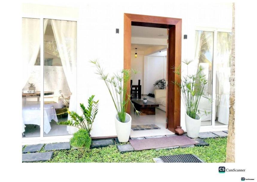 Ayona Beach Villa Katuneriya Экстерьер фото